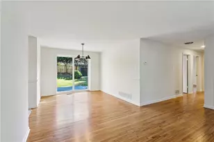 2474 Warwick Cir NE, Atlanta, GA 30345 - Photo 8