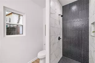 1674 Mary George Ave NW, Atlanta, GA 30318 - Photo 20