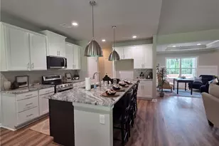 330 Meadows Dr, Bethlehem, GA 30620 - Photo 14