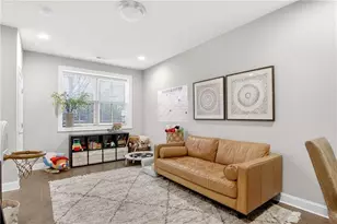 4302 Parkside Pl, Atlanta, GA 30342 - Photo 26