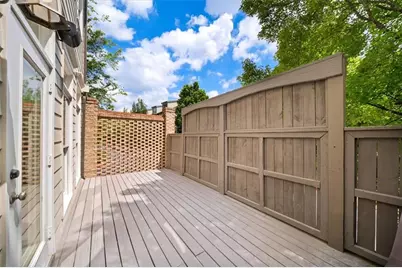 552 Sarabrook Place, Atlanta, GA 30342 - Photo 32
