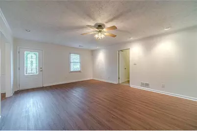 4858 Tarleton Drive SW, Lilburn, GA 30047 - Photo 4