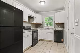 618 Hickory Trail, Mableton, GA 30126 - Photo 6