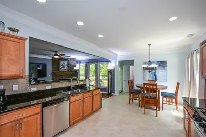 3833 Memphis Drive, Suwanee, GA 30024 - Photo 14