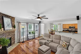 3833 Memphis Dr, Suwanee, GA 30024 - Photo 8