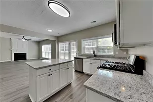 2215 Traywick, Alpharetta, GA 30004 - Photo 6