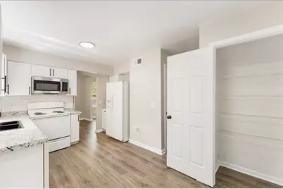 6317 Creekford Lane, Lithonia, GA 30058 - Photo 18