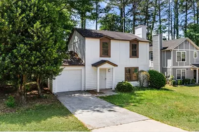 6317 Creekford Lane, Lithonia, GA 30058 - Photo 2