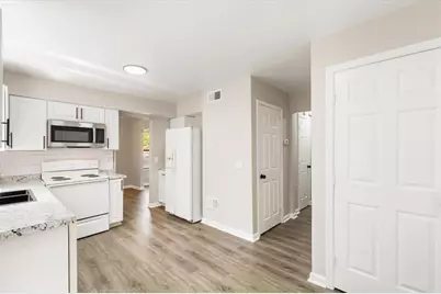 6317 Creekford Lane, Lithonia, GA 30058 - Photo 12
