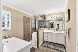 2075 River Falls Dr, Roswell, GA 30076 - Photo 34