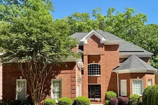 2075 River Falls Dr, Roswell, GA 30076 - Photo 1