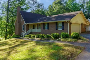 150 Plantation Dr, Stockbridge, GA 30281 - Photo 2