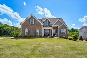 1354 Horseshoe Bend Ln, Bogart, GA 30622 - Photo 1