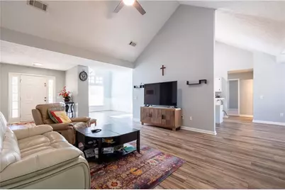 727 Eight Point Court, Suwanee, GA 30024 - Photo 4