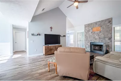 727 Eight Point Court, Suwanee, GA 30024 - Photo 2