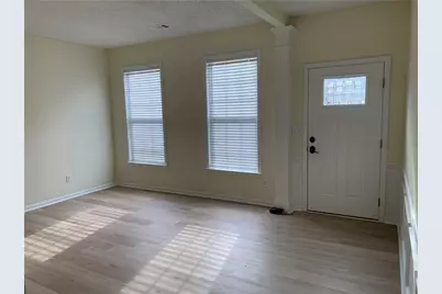 13623 Weycroft Circle, Alpharetta, GA 30004 - Photo 4