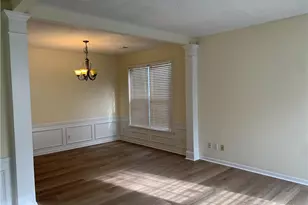 13623 Weycroft Cir, Alpharetta, GA 30004 - Photo 2