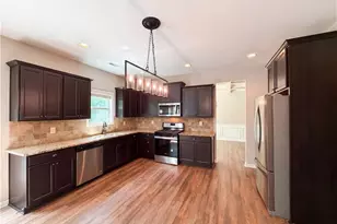 92 Old Bailey Farms Dr, Senoia, GA 30276 - Photo 6