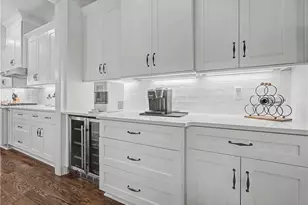 300 Trecastle Ln, Canton, GA 30114 - Photo 12