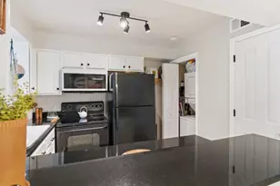 6940 Roswell Rd, Sandy Springs, GA 30328 - Photo 22