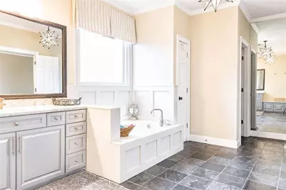2058 Evergreen Lane NW, Atlanta, GA 30318 - Photo 38