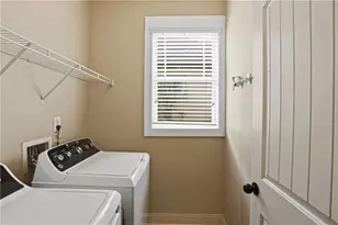 91 Camden Village Dr, Newnan, GA 30265 - Photo 32