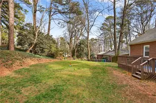 2920 Briarcliff Rd NE, Atlanta, GA 30329 - Photo 30