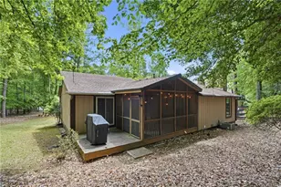 140 Hillside Ln, Roswell, GA 30076 - Photo 24