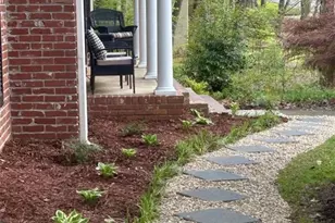 2439 Wood Creek Ct, Tucker, GA 30084 - Photo 2