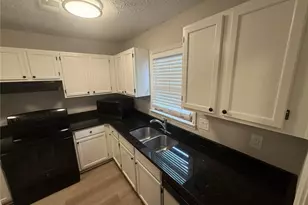 2906 Webb Bridge Rd, Alpharetta, GA 30009 - Photo 2