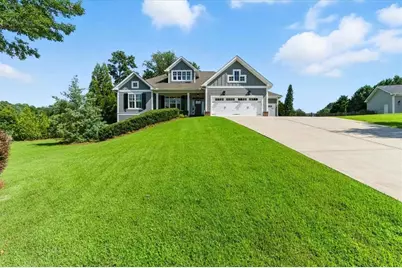 6411 Winter Harbor Drive, Flowery Branch, GA 30542 - Photo 4