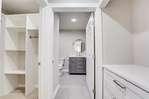 35 Ashleigh Terrace NE, Marietta, GA 30062 - Photo 32