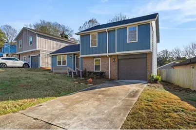 4933 Park West Drive, Stone Mountain, GA 30088 - Photo 2