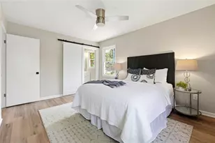 4304 Lindsey Way NE, Roswell, GA 30075 - Photo 16