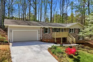 4304 Lindsey Way NE, Roswell, GA 30075 - Photo 1
