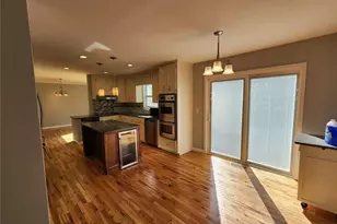 885 Melody Ln, Roswell, GA 30075 - Photo 14