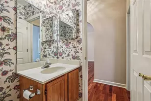 2499 Peachtree Road NE, Atlanta, GA 30305 - Photo 24