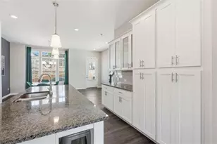 3317 Park Pointe Cir, Scottdale, GA 30079 - Photo 14