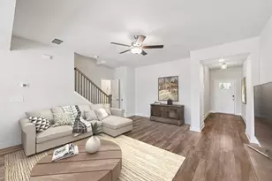 352 Stately Oaks Ct, Hoschton, GA 30548 - Photo 8