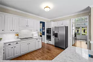 6380 Bannerhorn Run, Alpharetta, GA 30005 - Photo 10