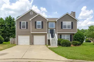 3272 Peach Ct NW, Acworth, GA 30101 - Photo 2