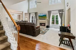 780 River Cliff Ct, Suwanee, GA 30024 - Photo 4