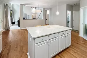 780 River Cliff Ct, Suwanee, GA 30024 - Photo 10