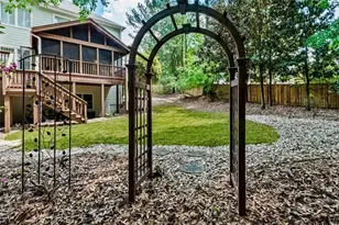 780 River Cliff Ct, Suwanee, GA 30024 - Photo 64