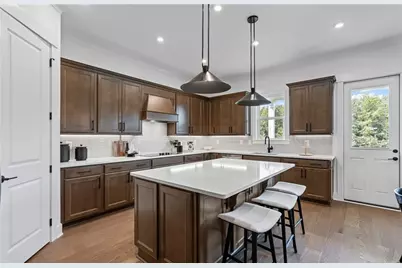 180 Mountainview Lane, Jefferson, GA 30549 - Photo 6