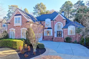 7970 St Marlo Fairway Dr, Duluth, GA 30097 - Photo 2