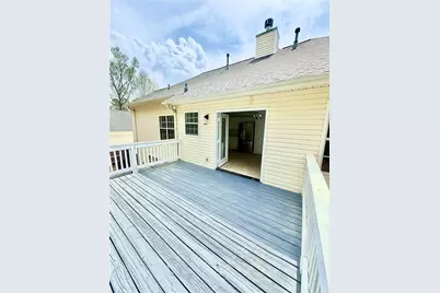 79 Kingsbrook Circle, Newnan, GA 30265 - Photo 6