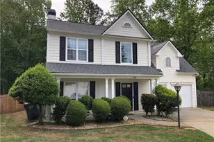 370 Manor Glen Dr, Suwanee, GA 30024 - Photo 2