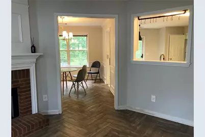 370 Manor Glen Drive, Suwanee, GA 30024 - Photo 6