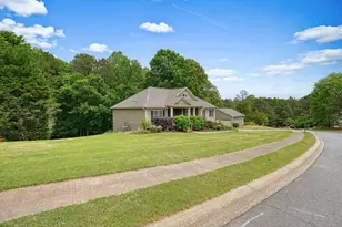 136 Sweetwater Creek Tr, Canton, GA 30114 - Photo 4